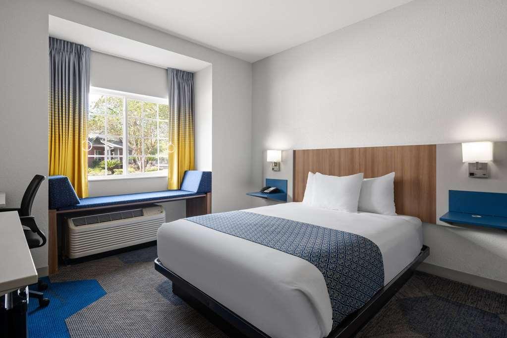 Microtel Inn & Suites By Wyndham Of Houma Kamer foto