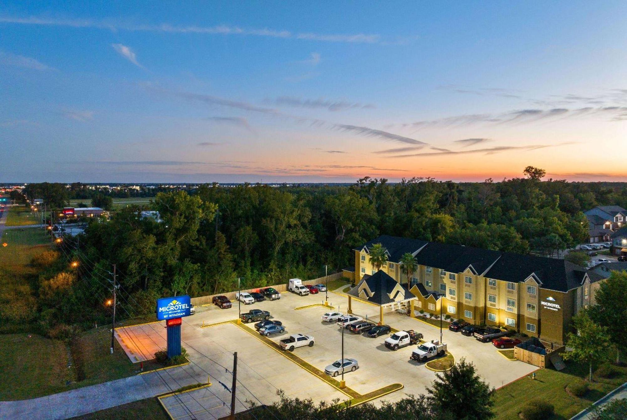 Microtel Inn & Suites By Wyndham Of Houma Buitenkant foto